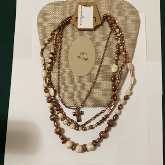 Sale$$$$ NWT necklaces for sale each one is on sale for $15.00 each!!! - Picture 8 of 16